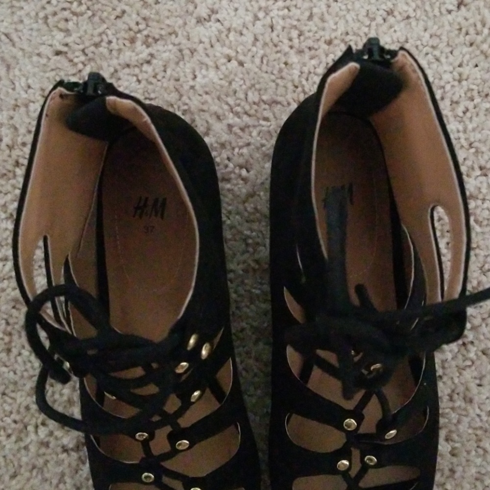 Brand New H&M Gladiator Sandals Size 6 - Picture 4 of 5